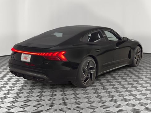 Used 2023 Audi RS e-tron GT w/ Carbon Performance Package AWD/4WD image 9