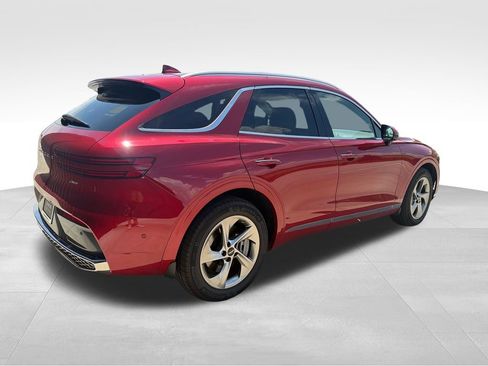 Certified 2026 Genesis GV70 2.5T Advanced AWD/4WD image 5
