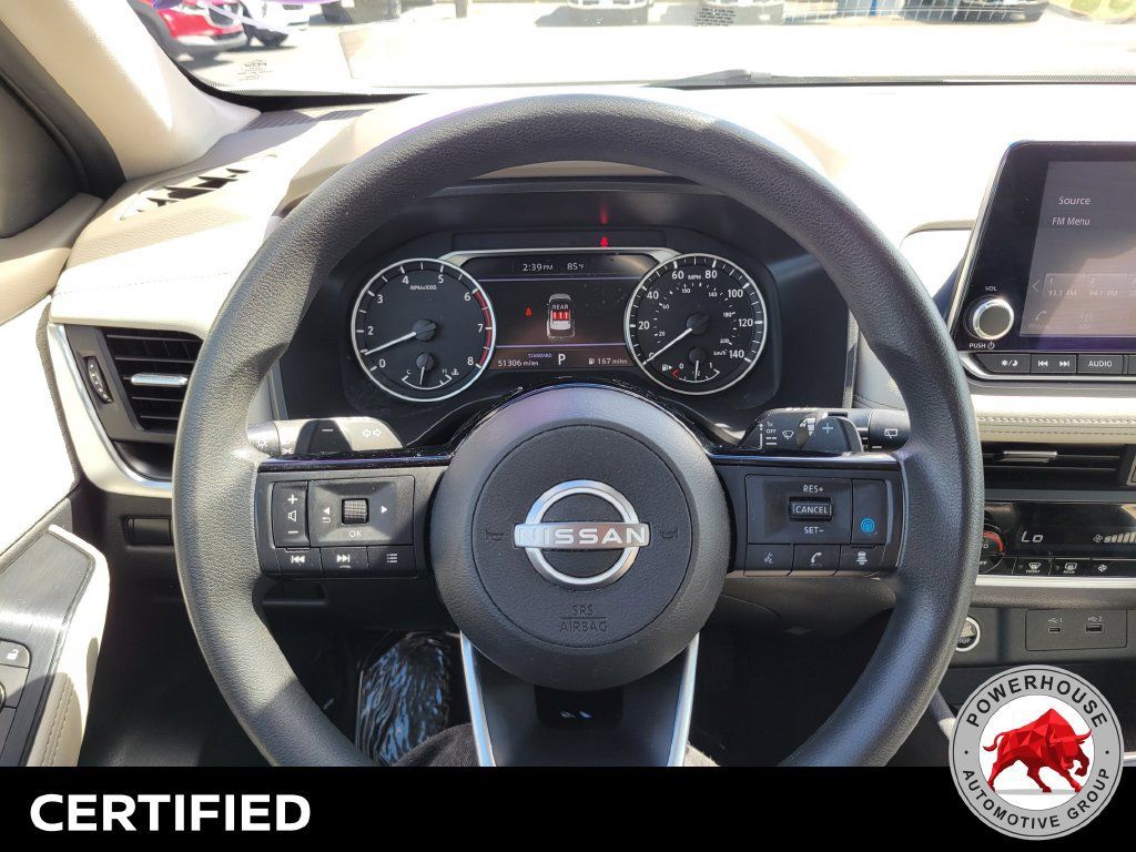 Used 2023 Nissan Rogue SV FWD image 32