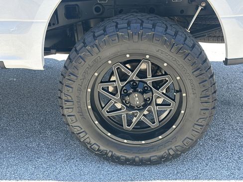 Used 2018 Ford F150 XLT AWD/4WD image 19