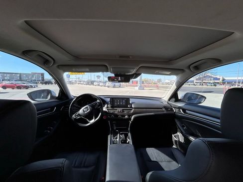 Used 2022 Honda Accord EX-L image 6