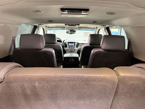 Used 2019 GMC Yukon XL Denali w/ Denali Ultimate Package AWD/4WD image 35