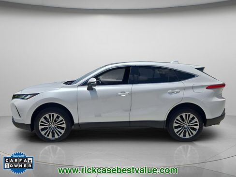 Used 2024 Toyota Venza Limited AWD/4WD image 3
