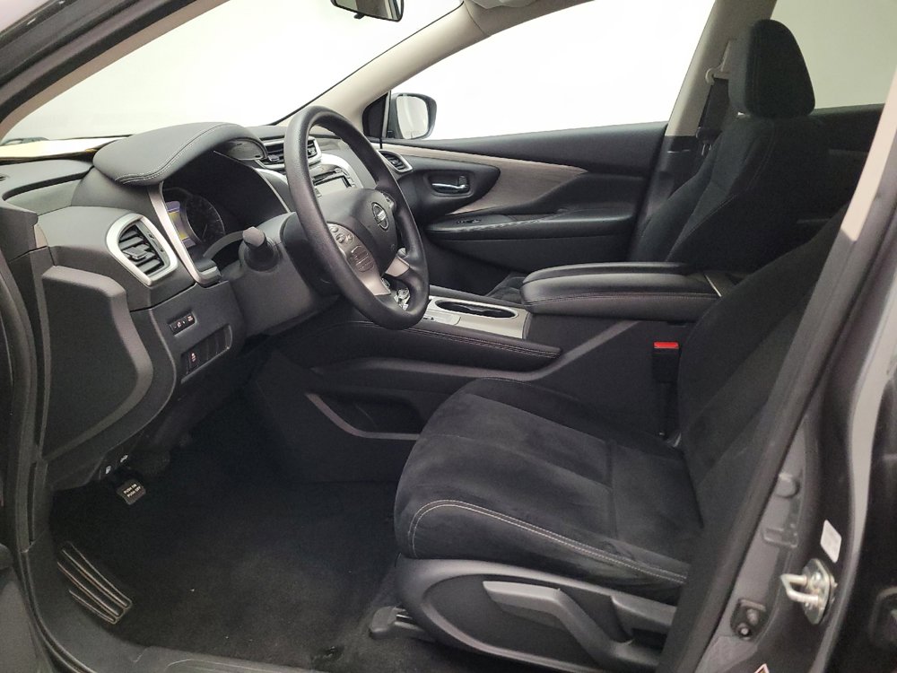 Used 2018 Nissan Murano S FWD image 17