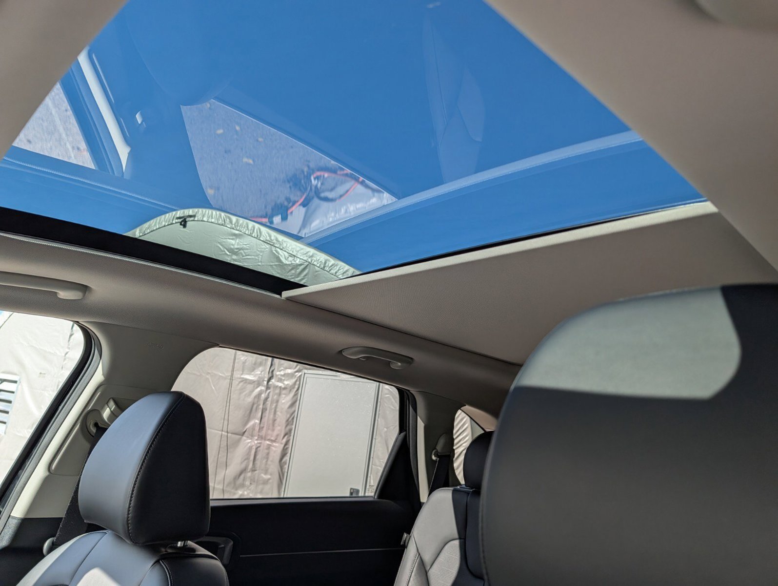 Used 2026 Kia Sorento S w/ S Panoramic Sunroof Package FWD image 5
