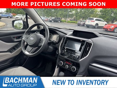 Used 2022 Subaru Forester Premium AWD/4WD image 6