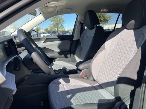 New 2026 Volkswagen Tiguan S FWD image 11