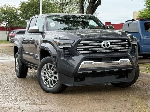 Used 2024 Toyota Tacoma Limited w/ Limited Package (LT) image 2