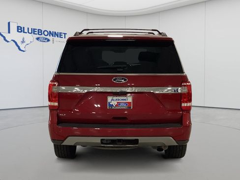 Used 2020 Ford Expedition XLT w/ Equipment Group 202A RWD image 6