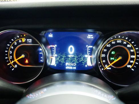 Certified 2022 Jeep Wrangler Unlimited Sahara w/ LED Lighting Group image 35