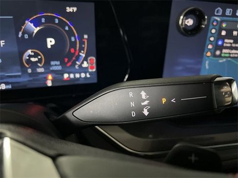 Certified 2025 Chevrolet Tahoe RST image 16