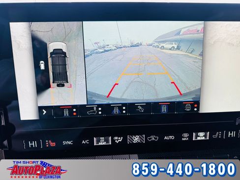 Used 2025 GMC Hummer EV 2X image 40