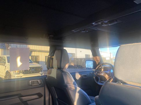 Used 2024 Ford Bronco Outer Banks w/ Sasquatch Package image 19