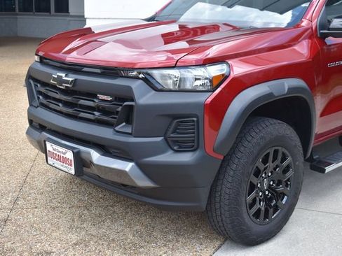 Used 2026 Chevrolet Colorado Trail Boss AWD/4WD image 36