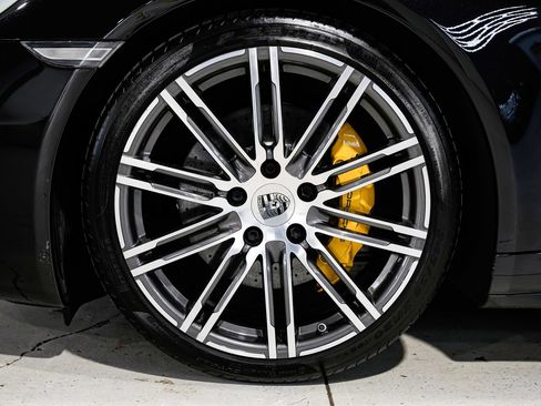Used 2014 Porsche 911 Targa 4S AWD/4WD image 47