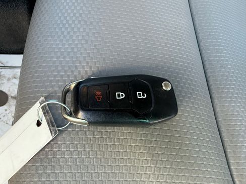 Used 2021 Ford F250 XL w/ Power Equipment Group image 17