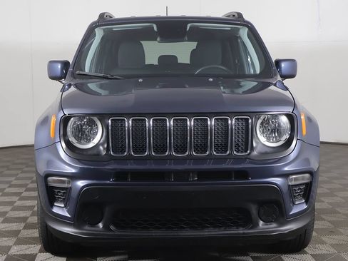 Used 2020 Jeep Renegade Latitude AWD/4WD image 8