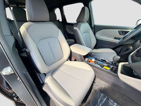 Used 2026 Subaru Forester Premium image 15