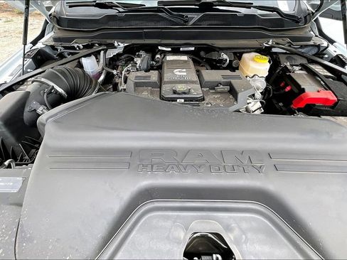 New 2024 RAM 2500 Tradesman w/ Chrome Appearance Group image 20