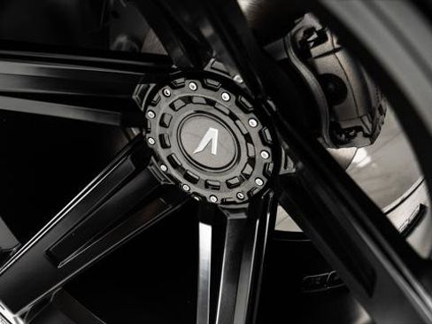 Used 2024 Jeep Wrangler Unlimited Sport image 21