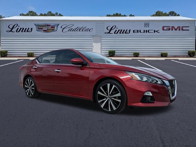 Used 2022 Nissan Altima 2.5 Platinum AWD/4WD image 2