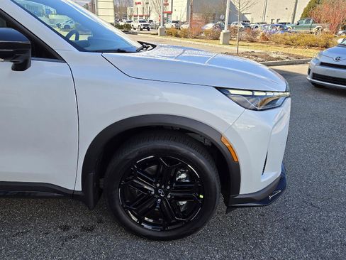 New 2026 INFINITI QX60 Sport w/ Dark Cargo Package image 15