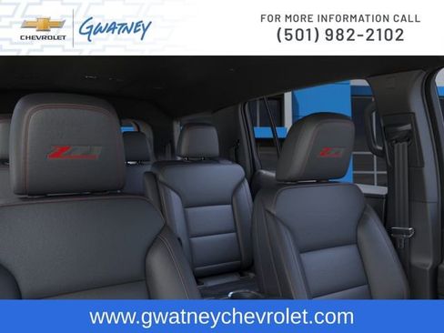 New 2026 Chevrolet Traverse Z71 w/ Enhanced Driving Package AWD/4WD image 24