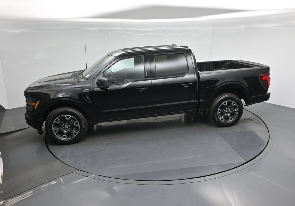 New 2024 Ford F150 XLT w/ XLT Black Appearance Package RWD image 40