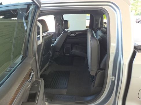 Used 2023 Chevrolet Silverado 1500 LT AWD/4WD image 29