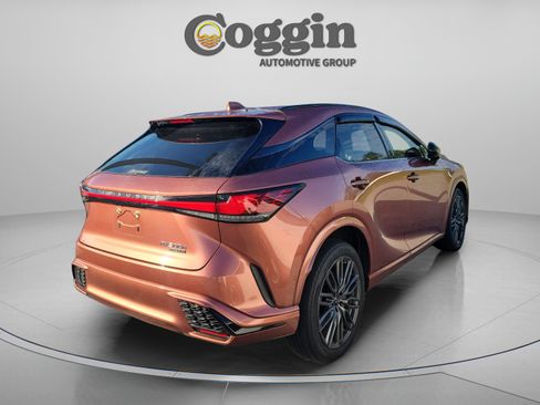 Used 2023 Lexus RX 500h F Sport w/ Accessory Package (Z1) AWD/4WD image 4