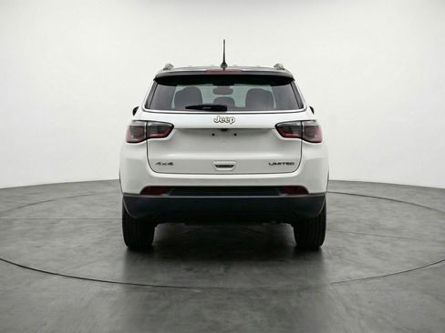 Used 2025 Jeep Compass Limited AWD/4WD image 7