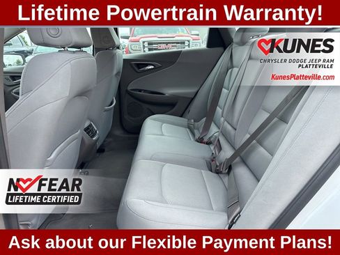 Used 2022 Chevrolet Malibu LT FWD image 25