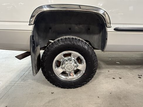Used 1999 Dodge Ram 2500 Truck 4x4 Regular Cab image 6