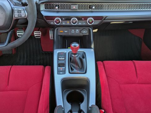 Certified 2025 Honda Civic Type R image 24