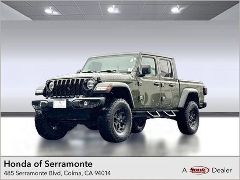 Used 2022 Jeep Gladiator Willys image 1