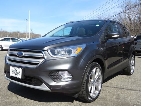 Used 2019 Ford Escape Titanium image 1