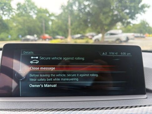 Used 2017 BMW M4 Coupe RWD image 17