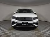 Used 2024 Volkswagen Tiguan SE image 2