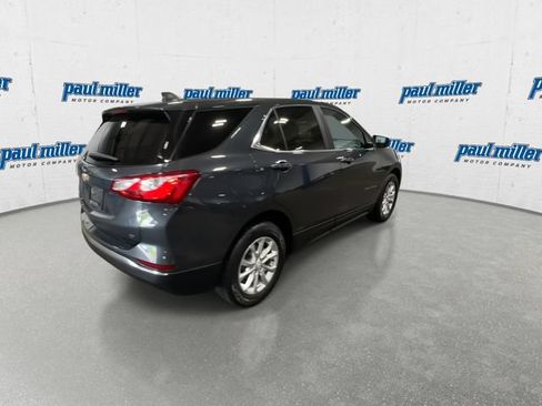 Used 2021 Chevrolet Equinox LT FWD image 11
