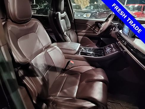 Certified 2023 Lincoln Aviator Black Label image 10