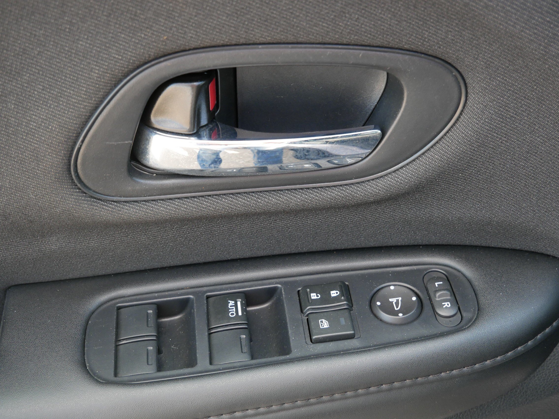 Used 2022 Honda HR-V Sport image 19