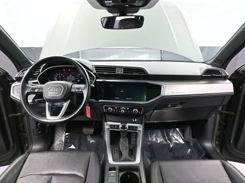 Used 2022 Audi Q3 2.0T Premium image 25