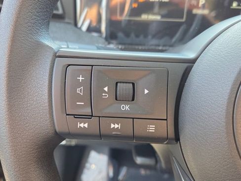 New 2026 Nissan Kicks SV w/ SV Premium Package image 24