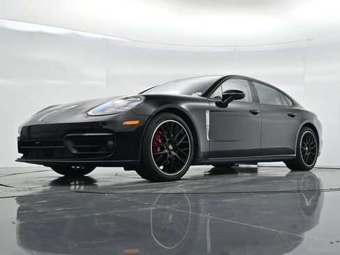 Certified 2023 Porsche Panamera 4S Executive AWD/4WD image 32