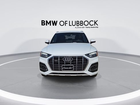 Used 2021 Audi Q5 2.0T Premium Plus w/ Premium Plus Package AWD/4WD image 3