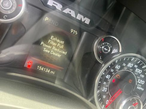 Used 2021 RAM 2500 Big Horn w/ Level 1 Equipment Group AWD/4WD image 3