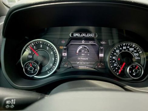 Used 2020 RAM 1500 Big Horn AWD/4WD image 13