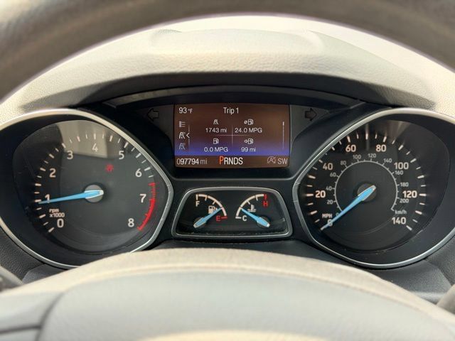 Used 2017 Ford Escape SE FWD image 10