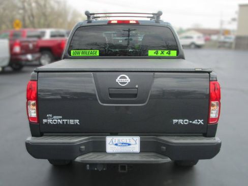 Used 2012 Nissan Frontier PRO-4X w/ Pro-4x Luxury Pkg image 8