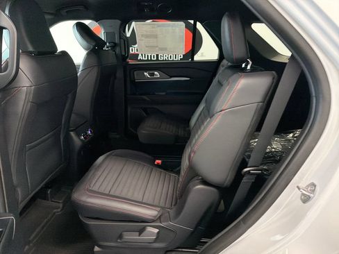 New 2026 Ford Explorer ST-Line w/ ST-Line Street Pack RWD image 14